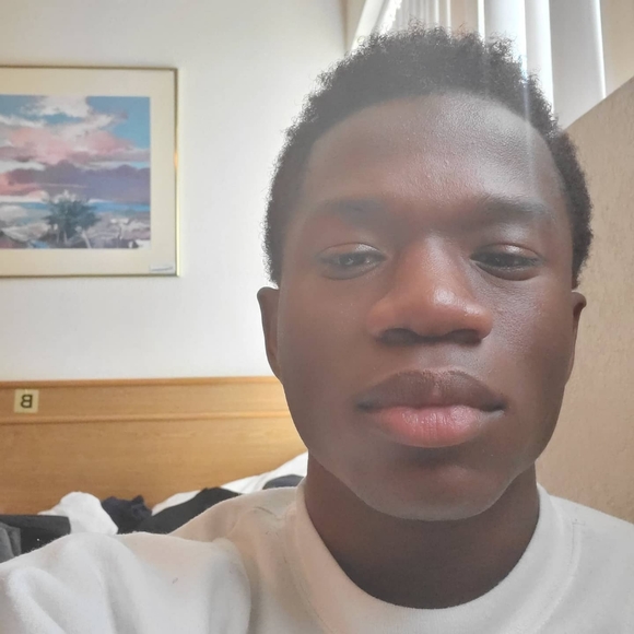 Meet your Posher, Moses - Picture 2 of 2